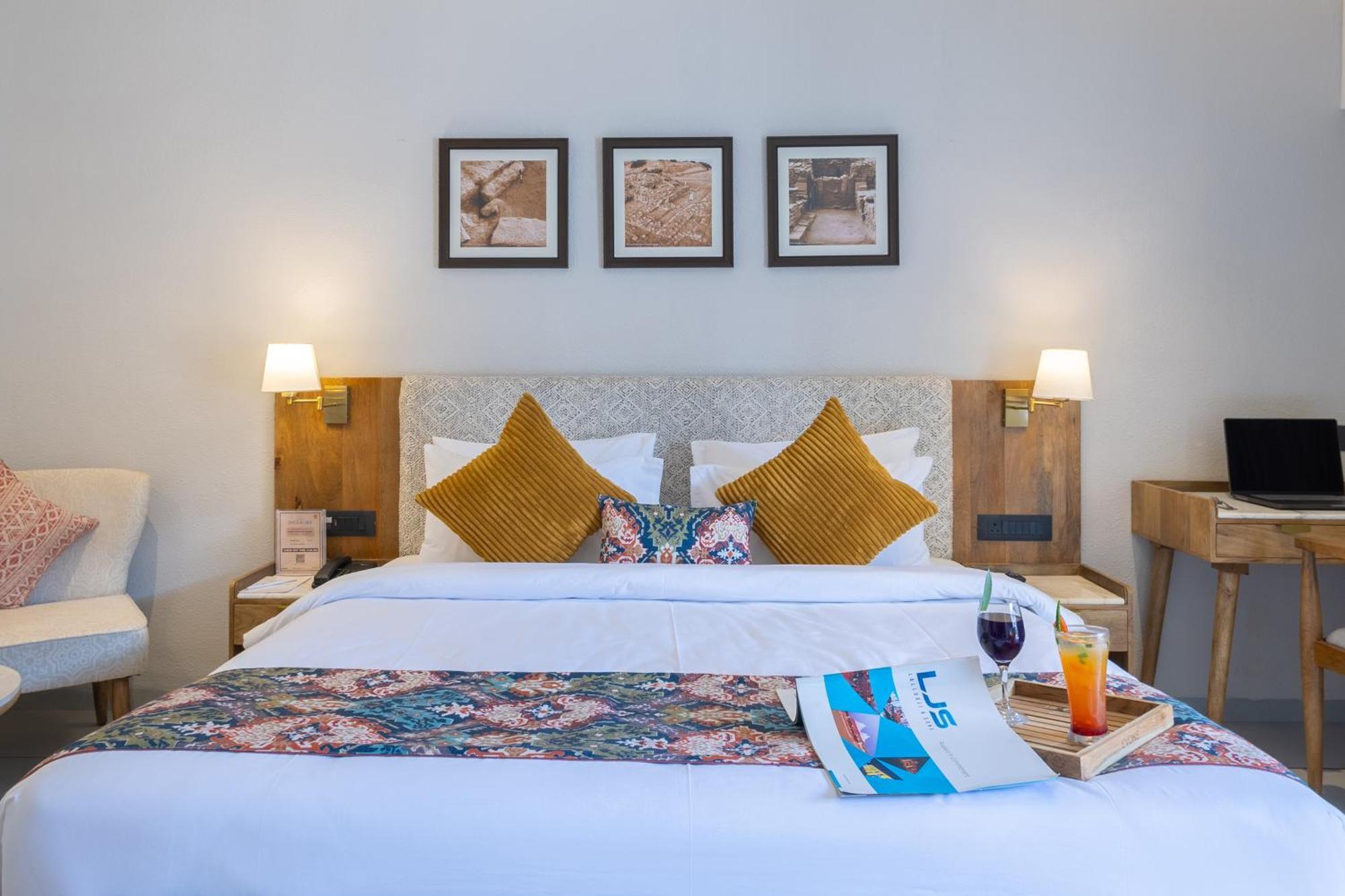 Evoke Dholavira Hotel ภายนอก รูปภาพ