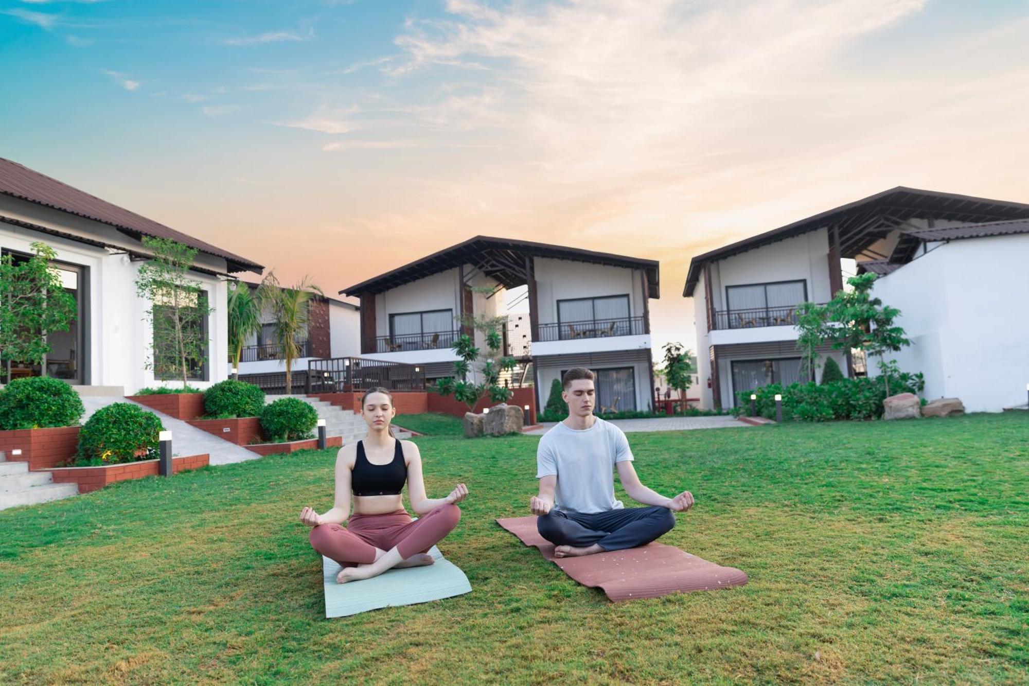 Evoke Dholavira Hotel ภายนอก รูปภาพ